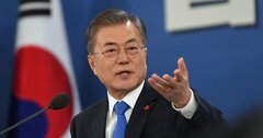 韓国・文大統領が日米首脳会談で焦り、来月の訪米で迫られる「踏み絵」とは