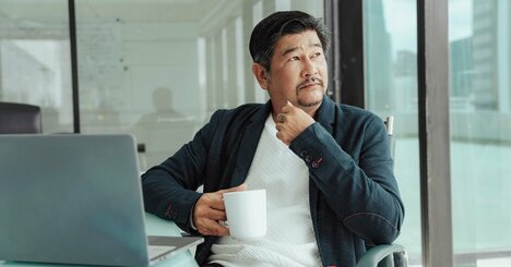指示を出しても動かない「ベテラン社員」たち…。悩めるリーダーを救った「1冊の本」とは？