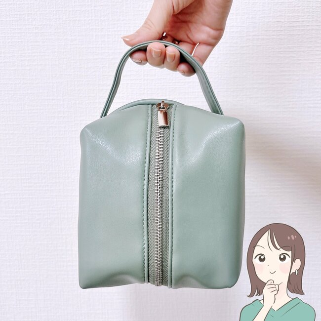 通院セットがまるっと入った！3COINSの「ガバッとひらくミニバッグ」ころんとしたフォルムが可愛い！《購入レビュー》