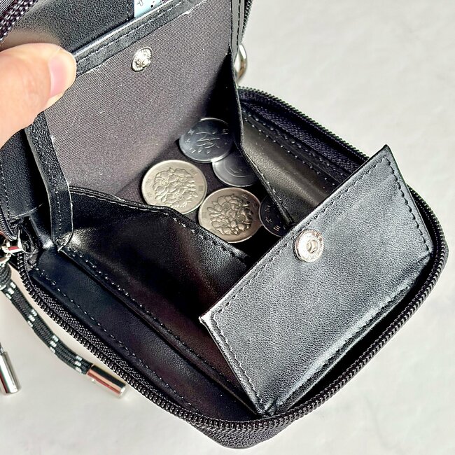 もう普通の財布に戻れない…！しまむらの「手ぶらで持てる財布」サッと会計できるので助かります！《購入レビュー》