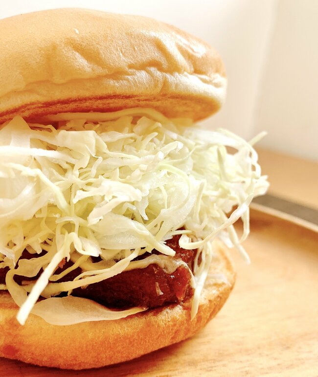 「モスで1番好き」「世界一おいしい」モスバーガーの“隠れた名作メニュー”SNSで人気なのも納得だわ…！「本当にうますぎる」「食べたことない人は人生損してる」【実食レビュー】
