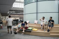 TikTokが政治の渦中へ  方針転換の深謀