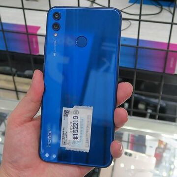 ゲーム性能をアップさせるターボ機能付きスマホ「HUAWEI honor 8X」