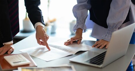 「マニュアル」や「必勝パターン」に頼って仕事をする人に見えていないもの