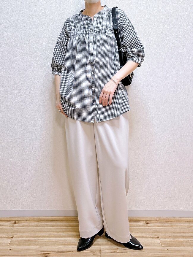 「体型カバーできて最高」ハニーズの“ぽわん袖ブラウス”が夏のお出かけに大活躍！「汗が気にならない」「サラサラで着心地が良い」【購入レビュー】