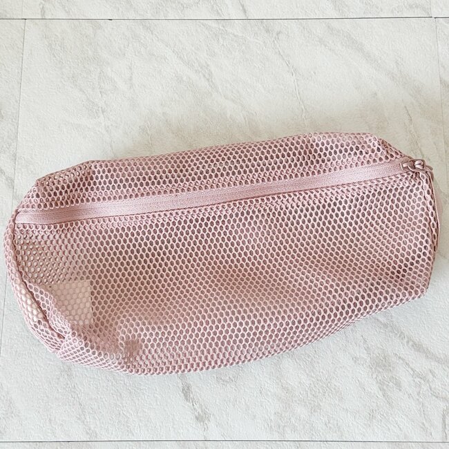 「大好きな商品」「何個も持ってます」無印良品の“収納力ばつぐんポーチ”まとめ買いして正解だった！「これ以外もう考えられません」《購入レビュー》
