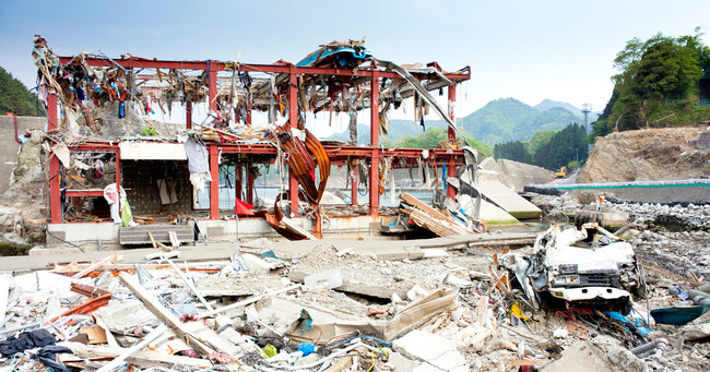 東日本大震災で津波の被害に遭った岩手県沿岸地域