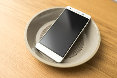 スマホによるキャッシュレス決済は普及する?関係者による覆面座談会