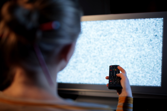 テレビの性的表現は不快?に世論真っ二つ