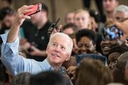 バイデン氏、民主候補で支持率トップ　20年大統領選