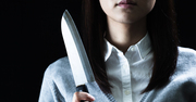 4歳娘に包丁で躾、夫の全私物処分！異常な妻と義母から娘を守った夫の覚悟（上）