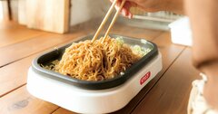 「焼きペヤングメーカー」が話題、“一点突破”家電メーカーの挑戦の裏側