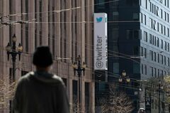 マスク氏、ツイッター従業員に株式報酬