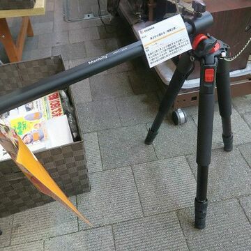 「作ってみた」が撮れる真俯瞰用の格安三脚が登場