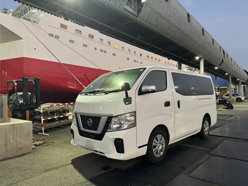 フェリーで宮崎へ向かうキャラバン