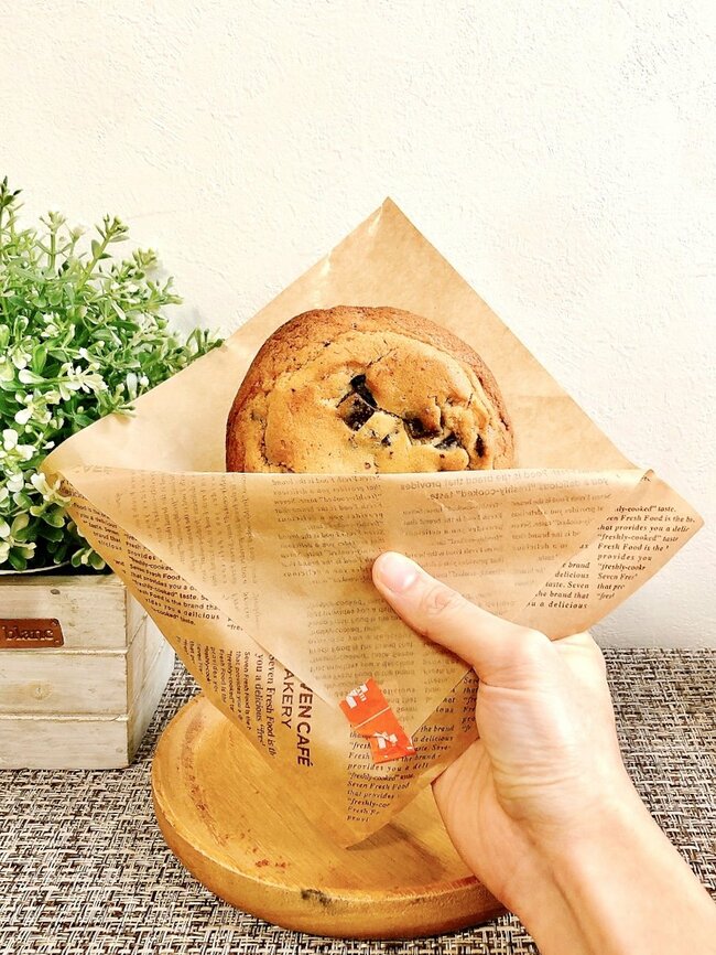 「セブンイレブンで一番うまい商品」お店で焼いた“500kcal超えクッキー”背徳感たっぷりでウマすぎる！「これ今年ずっと食うかも」「多分20枚はもう食ってる」