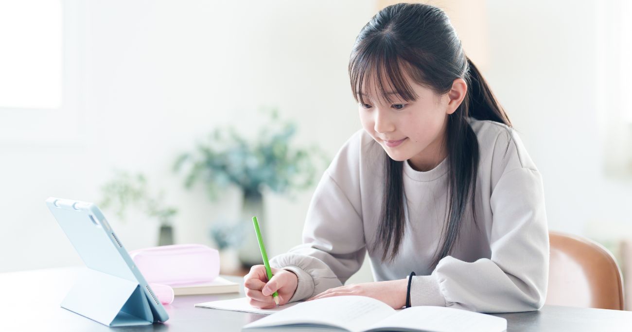 三日坊主で終わる人は「勉強するぞ!」では、努力が続く人は何と言う?