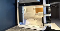 日本のカプセルホテル、ハワイで泊まってみた