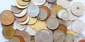 ｢ポケットチェンジ｣は海外旅行で余った紙幣や硬貨を交通系電子マネーやAmazonギフト券に交換できる！米ドルやユーロなど全10通貨を自動判別で両替可能！