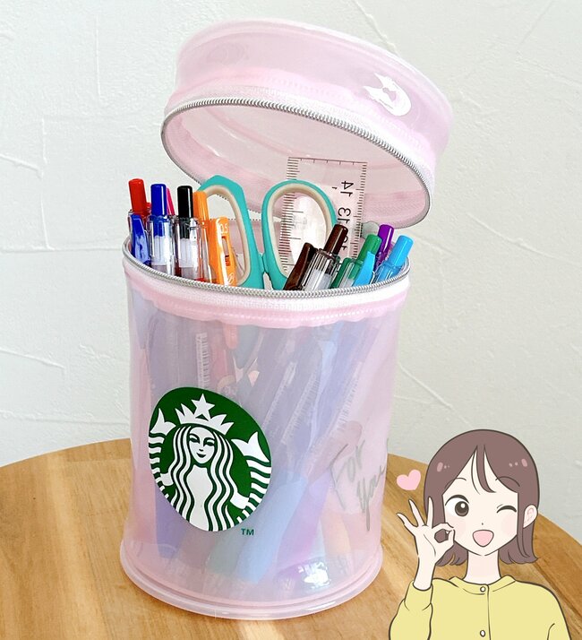 こんなん見たら買うしかない…！スタバの“カップみたいなポーチ”チョコやコーヒー付きでお得感すごい！「ファスナーがとてもキュート」「シルバーの繊細な感じが気に入りました」
