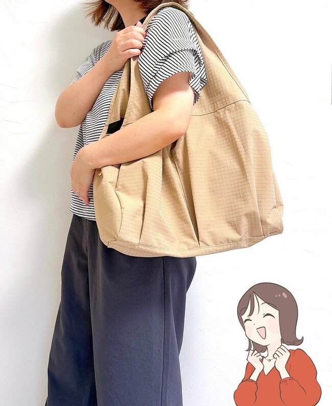 もうエコバッグいらないじゃん…！ワークマンの「保冷できる大容量バッグ」ポケットが7個もあって使いやすい！《購入レビュー》