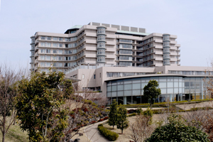 300万円かかる「がんの粒子線治療」は本当に夢の治療か?