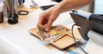 笑いごとじゃない! レジで小銭が出せない人にしのびよる“脳の異変”とは?