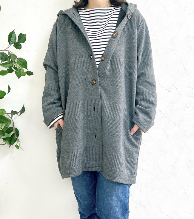 お尻までまるっと隠せる！しまむらの「1969円カーディガン」サッと羽織るだけでオシャレだし、ぽっこりお腹も目立ちにくい！