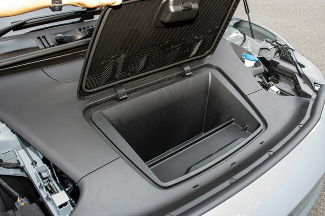 ボルボEX30ウルトラ・ツインモーター・パフォーマンスフロント収納スペース