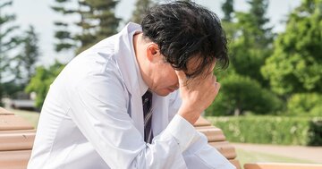 “神の手”を持つ“人格者”だった天才外科医の“別の顔”…「僕を認めてよ!」二面性を生んだ幼少期の心の傷とは
