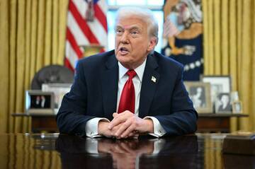 トランプ氏の対中関税、104％の内訳
