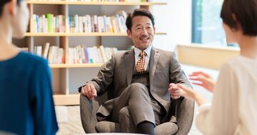 年を取るほど「話が面白くなる人」と「昔話ばかりになる人」の決定的な違い