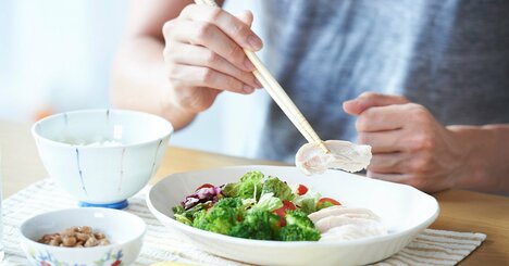 外出自粛を乗り切れ！体力低下を防ぐ「最強家メシ」と「簡単筋トレ」