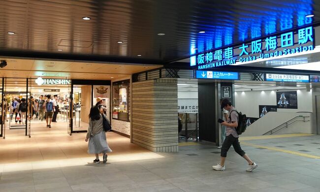 阪神優勝セールに沸く阪神百貨店、同じグループなのに阪急うめだが「セールなし」のワケ