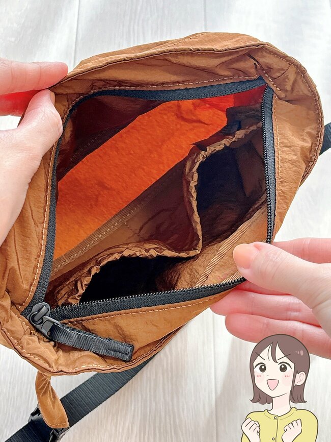 「全色買いました」ユニクロの“1990円ミニバッグ”見た目以上の収納力で大助かり！「求めていたサイズ感」「安価でガシガシ使える」