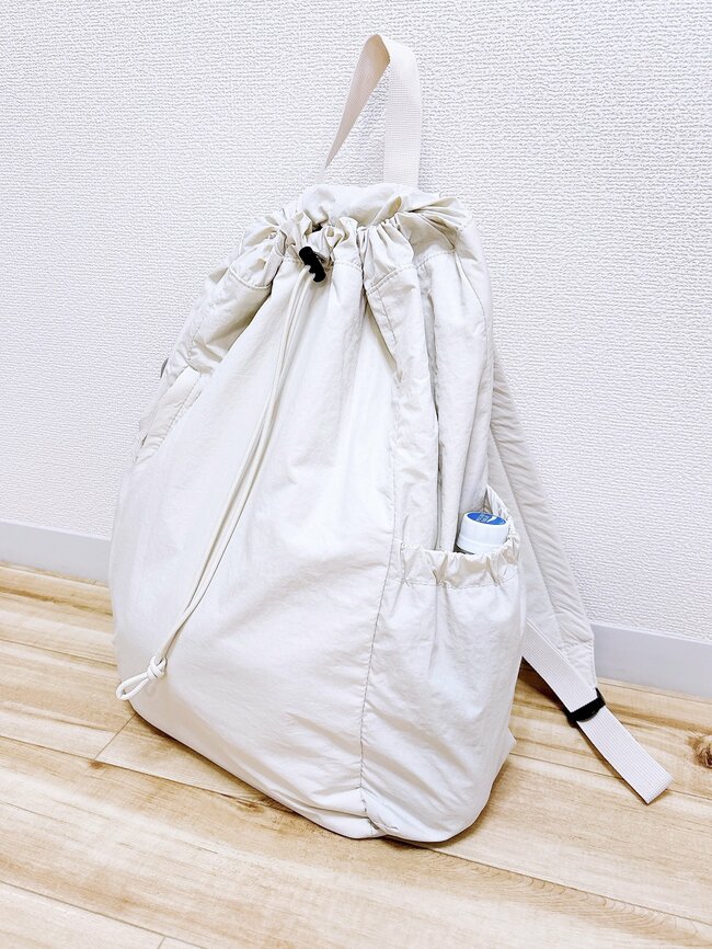 「軽量で疲れない」「どんな服にも似合う」GUの“たっぷり入るリュック”が毎日使いたくなるオシャレさ！「買って後悔ないです」【購入レビュー】