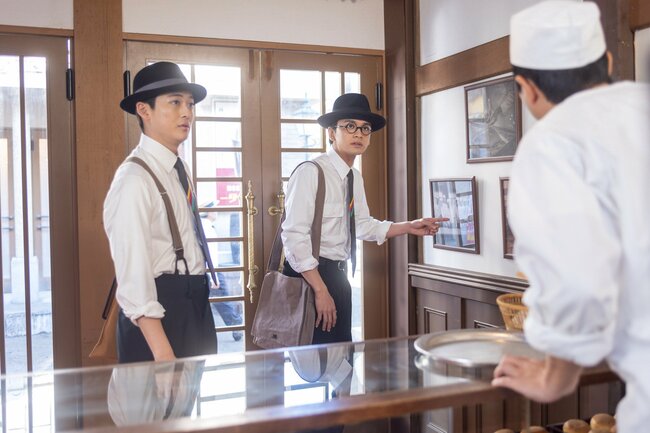 「戦争なんていいやつから死んでく」屋村(阿部サダヲ)が語る“逃げろ”の重み〈江口のりこコメント付き〉【あんぱん第28回レビュー】