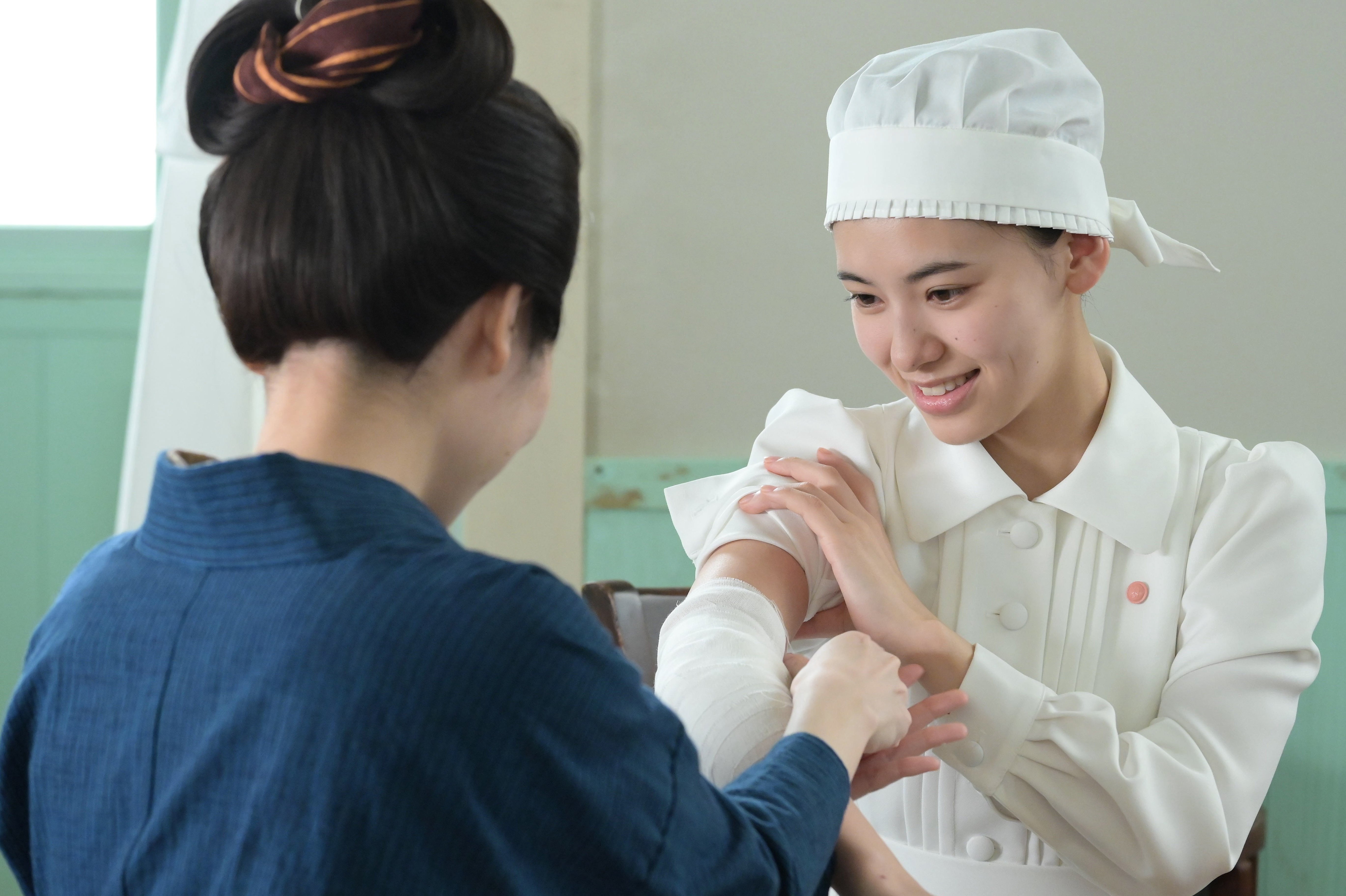 「なんなのあの芋男は」→上坂樹里をイラつかせた〈謎の軍人〉の正体〈風、薫る第63回〉