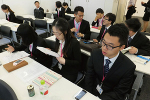 リクルートの面接会が盛況 <br />企業がアジア学生に熱視線