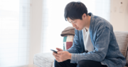 自分の頭で考えずに「ググるだけ人」の浅さがバレる“決定的な瞬間”