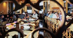 食料品高騰の米国、内食より外食が安上がり？