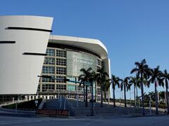 暗号資産取引、創造的破壊者はビーガンの富豪