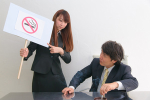 「日本人なら」受動喫煙をしても健康に悪影響はない？