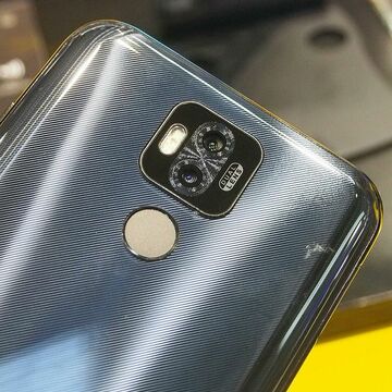 穴あきスマホに6350mAhバッテリースマホもある新興メーカー「Ulefone」を知ろう！