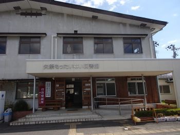 全国各地から寄贈された45万冊を住民だけで運営 「矢祭もったいない図書館」が映す地方創生の光