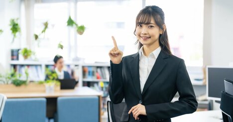 イヤな上司の下で残業ばかりして気が滅入ったら、絶対取るべき一つの手段とは？