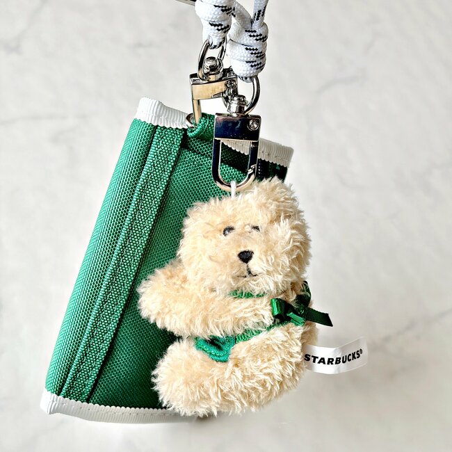「こんなモフモフ見たことない」スターバックスの“30周年スペシャルグッズ”ドリンク券付きでお得感すごい!「テディベア仕様やばすぎ」「ふわふわでシリーズ化してほしい」