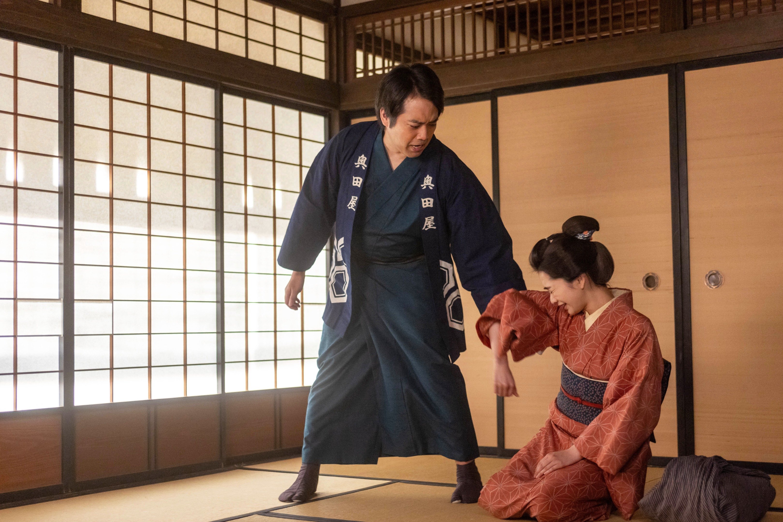 三浦貴大演じる“ダメ息子”に名優・根岸季衣が放ったセリフが味わい深い〈風、薫る第19回〉