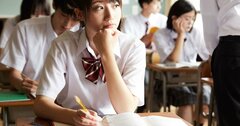 日本の15歳が「読解力低下」!?OECD調査があぶり出す学校教育