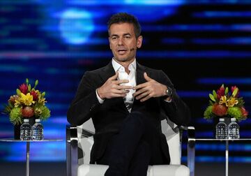 米ワーナー・ミュージック、CEOにユーチューブのキンセル氏起用